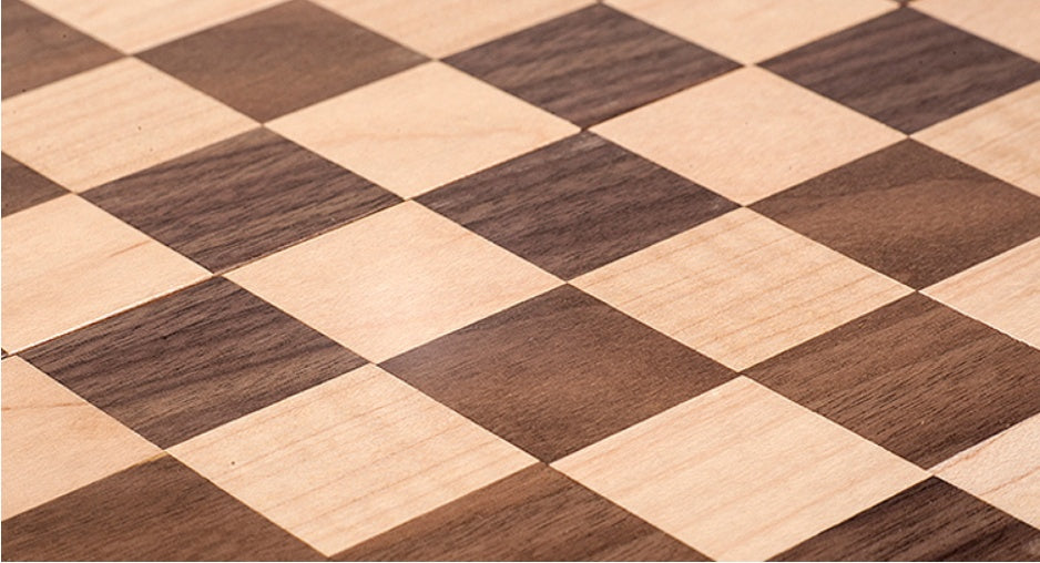German Beech Wood Chess Set – Premium Folding Staunton Style